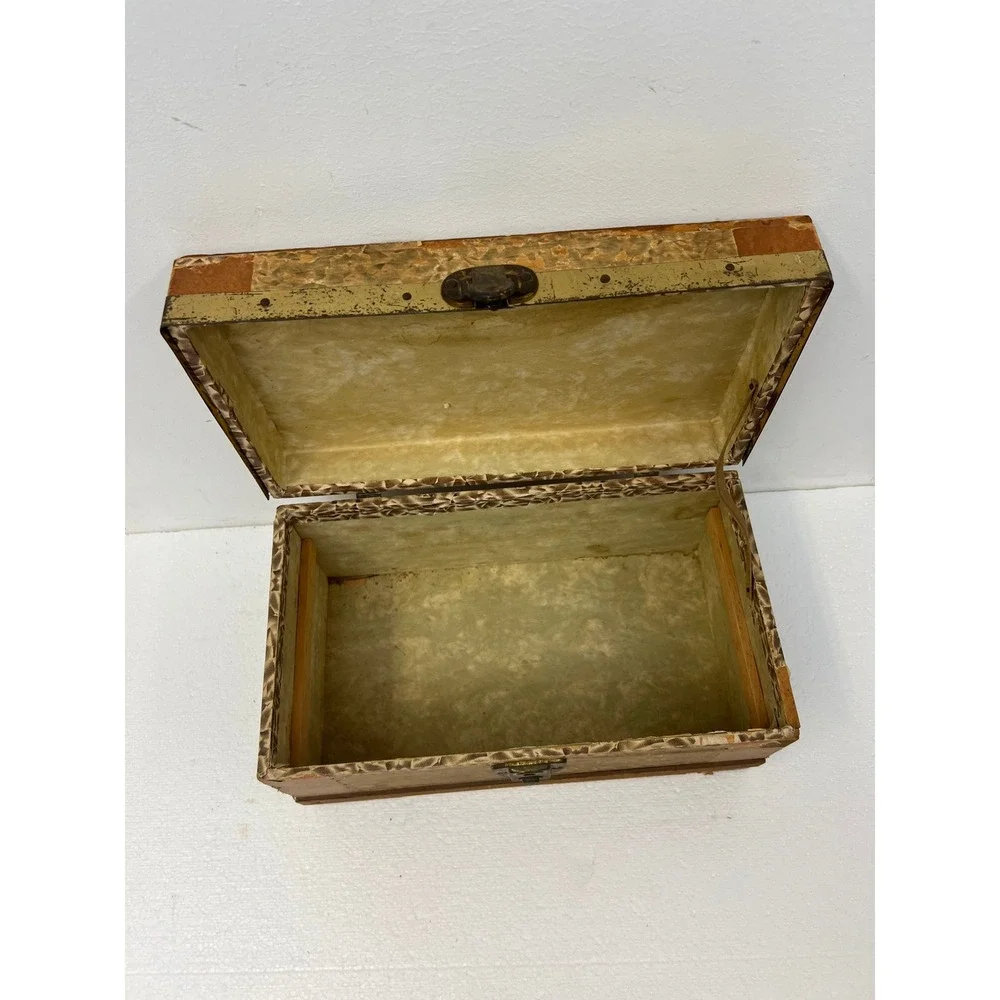 Wood Dollhouse Steamer Trunk Miniature Antique Storage Box Chest SALESMAN SAMPLE